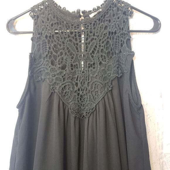 JODIFL Sleeveless Flowy Shift Dress Lace Top - Picture 2 of 8